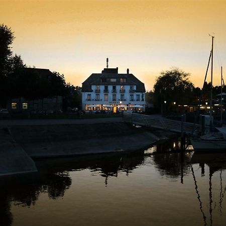 Hotel Schiff Am See كونستانز المظهر الخارجي الصورة