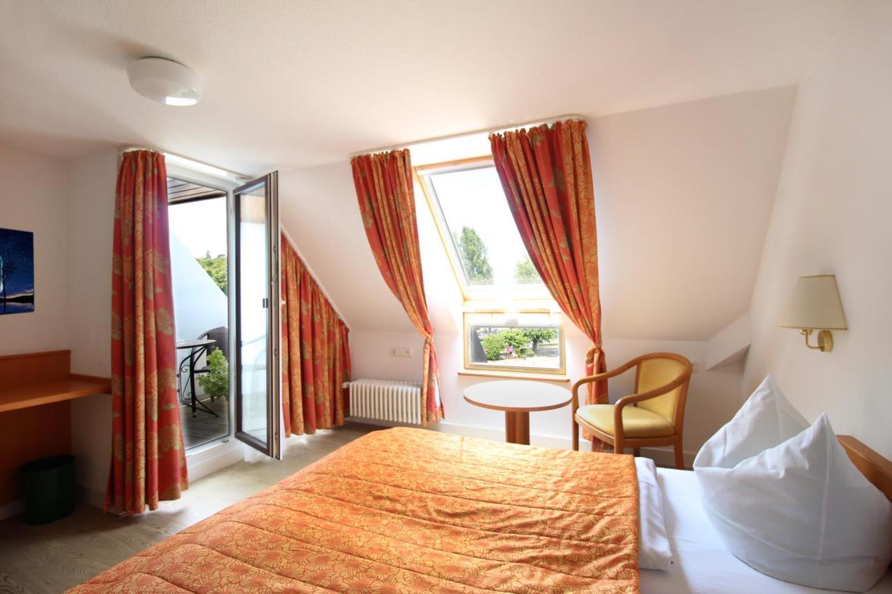 Hotel Schiff Am See كونستانز المظهر الخارجي الصورة