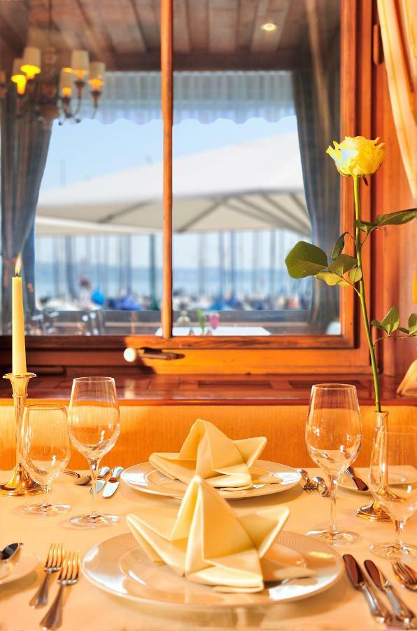 Hotel Schiff Am See كونستانز المظهر الخارجي الصورة