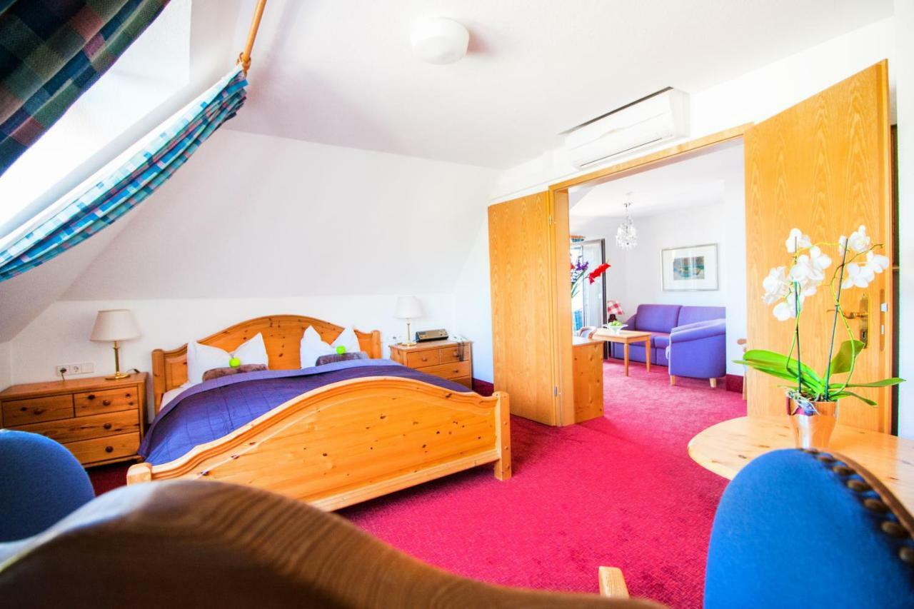 Hotel Schiff Am See كونستانز المظهر الخارجي الصورة