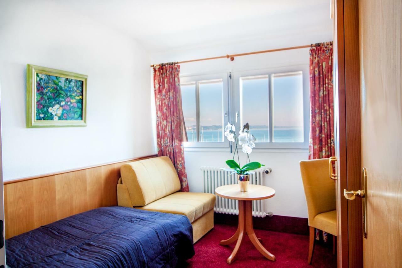 Hotel Schiff Am See كونستانز المظهر الخارجي الصورة