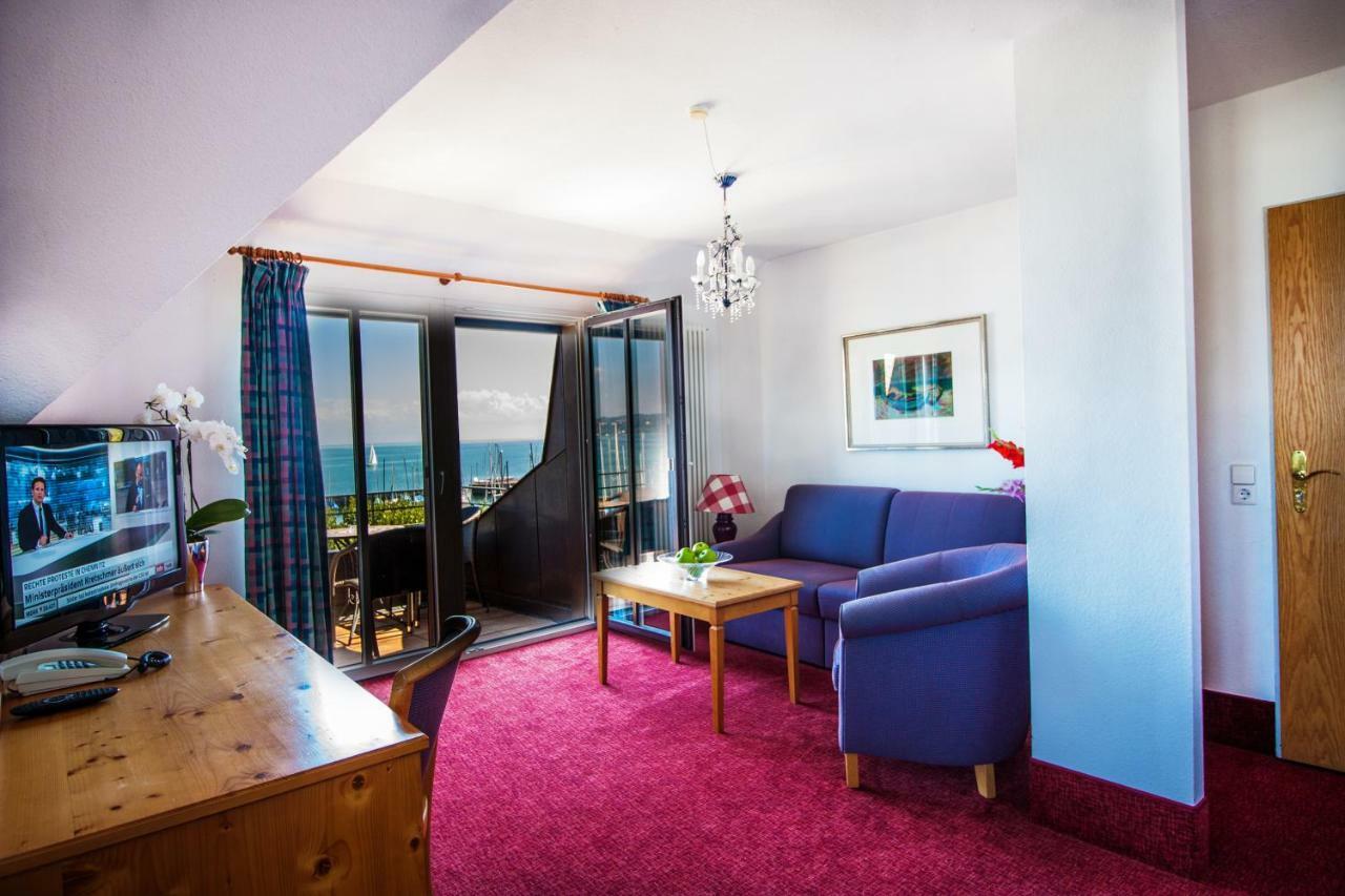 Hotel Schiff Am See كونستانز المظهر الخارجي الصورة